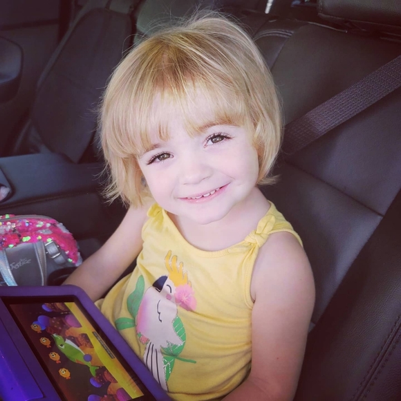 The reason for my closet & a peek into my 🌍 - Picture 2 of 16